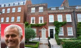 Mourinho tìm nhà ở Manchester.