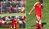 Granit Xhaka sút hỏng trong loạt luân lưu, khiến Thụy Sĩ phải chia tay giải.