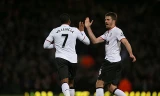 Valencia và Carrick đã bình phục chấn thương.
