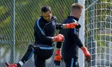 Man City quyết chiêu mộ Bravo để thay thế cho Joe Hart.