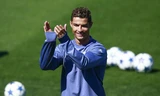 Ronaldo hướng cột mốc 400 bàn cho Real Madrid.