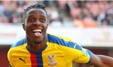 Wilfried Zaha nằm trong tầm ngắm của M.U.