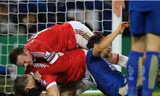 M.U quyết ngăn Leicester City vô địch tại Old Trafford.