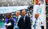HLV Zinedine Zidane đã bỏ qua 20 triệu euro để rời Real.