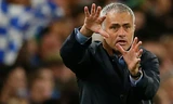 Mourinho “nóng mắt” vì bị đơm đặt quá nhiều về tương lai.