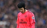 Thủ thành Petr Cech bất ngờ vắng mặt trọng trận đấu giữa Arsenal và Stoke City.