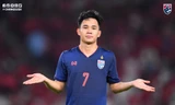 Tiền đạo Supachok Sarachat của U23 Thái Lan. 
