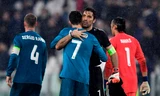 Gianluigi Buffon thán phục Ronaldo.
