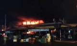 Chợ Thanh Quýt bốc cháy lúc nửa đêm