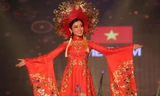 Huyền My giành Á quân top 15 trang phục dân tộc được yêu thích nhất