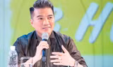 Ca sĩ Đàm Vĩnh Hưng trong buổi họp báo giới thiệu liveshow Sài Gòn Bolero & Hưng' tại Hà Nội.