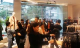 Cửa hàng của Zara khai trương ở Hà Nội vào sáng nay 9/11.
