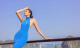 Hoàng Thuỳ khoe thân hình gợi cảm giữa biển trời Hạ Long với váy xẻ táo bạo
