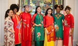 Hoa hậu Ngọc Hân mang áo dài sang New York diễn cho kiều bào