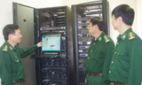 Lãnh đạo Cục Cửa khẩu BĐBP kiểm tra hệ thống máy chủ thực hiện cơ chế một cửa quốc gia