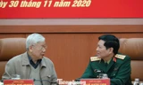 Tổng Bí thư, Chủ tịch nước Nguyễn Phú Trọng và Bộ trưởng Quốc phòng Ngô Xuân Lịch tại hội nghị, sáng 30/11. Ảnh: Nguyễn Minh