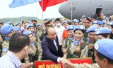 Chủ tịch nước chúc người lính mũ nồi xanh 'vạn dặm bình an'