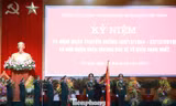 Thay mặt lãnh đạo Đảng, Nhà nước, Thường trực Ban Bí thư Trần Quốc Vượng trao Huân chương bảo vệ Tổ quốc hạng Nhất cho Tổng cục Chính trị QĐND Việt Nam, sáng 16/12