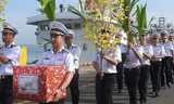 Hải đoàn 129 Hải quân đưa Tết sớm ra Trường Sa