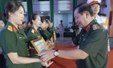 Bộ Quốc phòng vinh danh bóng hồng áo lính tài năng