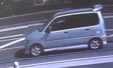 Chiếc xe hơi màu bạc của nghi phạm. (Ảnh: Asahi)