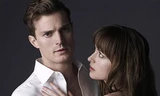 Dakota Johnson và Jamie Dornan trong "50 sắc thái".