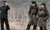 Lính Triều Tiên tại gần biên giới với Hàn Quốc. Ảnh: Reuters