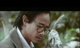 Hình ảnh của nhạc sĩ Trịnh Công Sơn trong phim