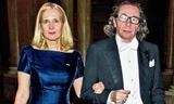 Nhà thơ Katarina Frostenson (trái) và chồng - ông Jean-Claude Arnault.