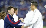 Messi đang lép vế trước Ronaldo về mặt danh hiệu trong năm 2016. Ảnh: Reuters. 