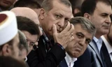 Tổng thống Thổ Nhĩ Kỳ Recep Tayyip Erdogan (chính giữa). Ảnh: AFP