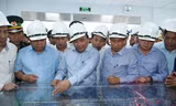 Thủ tướng kiểm tra công tác bảo vệ môi trường tại Formosa sáng 24/7.