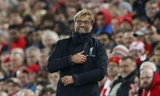 Klopp cho rằng những lời khen của Ferguson chẳng có ý nghĩa gì với Liverpool. Ảnh: Reuters.