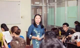 Cô Trần Thị Ánh Nguyệt giảng dạy tại Đại học (ĐH) Duy Tân
