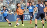 Pirlo vẫn là nguồn cảm hứng trong lối chơi của Italy. Ảnh: AFP.