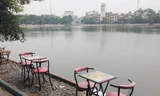 Dãy cafe đua nhau nở rộ ven hồ