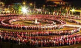 Vòng đại xòe của người Thái tại Mường Lò