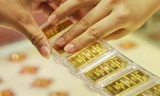 Giá vàng tăng mạnh, vượt mốc 37 triệu đồng