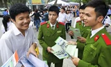 Vì sao ngành An ninh – Cảnh sát điểm chuẩn cao, thi tuyển khó vẫn 'hấp dẫn' thí sinh?