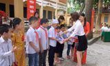 EVN HANOI đồng hành cùng học sinh khó khăn trong năm học mới