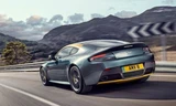 Vantage GT của Aston Martin gây sốc bằng giá