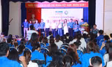 Gala phát động cuộc thi “Biến đổi khí hậu với cuộc sống” chủ đề: Lũ lụt hạn hán và hành động của chúng ta