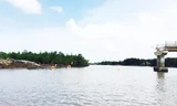 Cầu Ô Rô bị sập tại xã Đất Mũi, huyện Ngọc Hiển, Cà Mau.