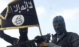 Chiến binh nhóm Nhà nước Hồi giáo (IS) tự xưng. Ảnh: Breitbart.