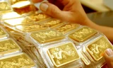 Giá vàng hôm nay 21/1: Vàng tăng mạnh sau khi Mỹ rút khỏi TPP
