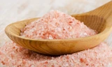 Muối Himalaya đang được nhiều người tò mò đặt mua ăn thử