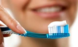 Mẹo nhỏ chăm sóc răng ê buốt
