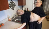 Ronnie và Donnie Galyon cùng nhau làm mọi việc. Ảnh: Health.