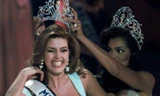 Alicia Machado là Hoa hậu Hoàn vũ năm 1996. Ảnh: AP