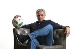 Mourinho trong buổi chụp hình với FIFA. Ảnh: FIFA.